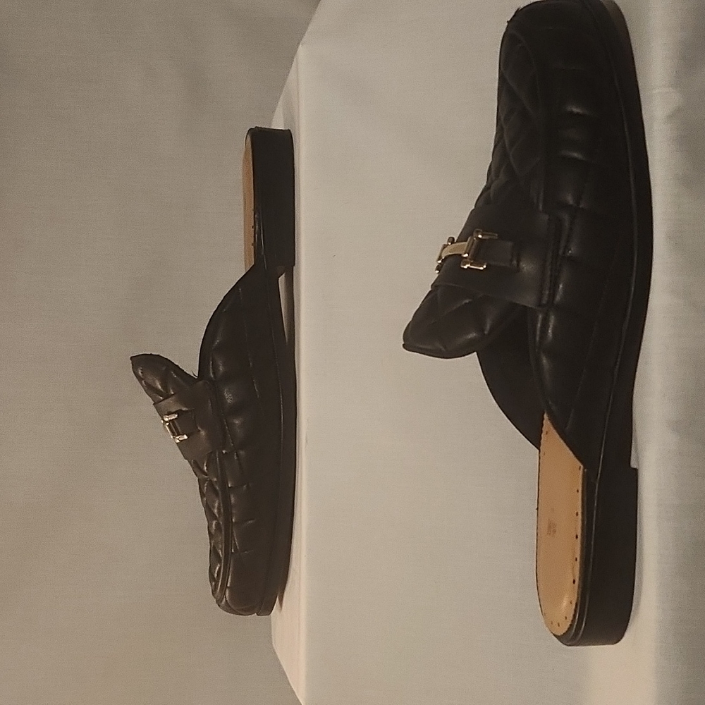 H&M Slide in slippers